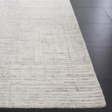 Safavieh Ebony 4'-0" x 6'-0" Rug in Grey / Ivory