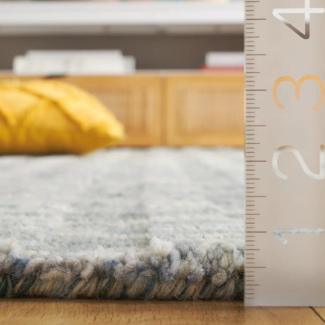 Safavieh Element 4'-0" x 6'-0" Rug in Teal / Beige