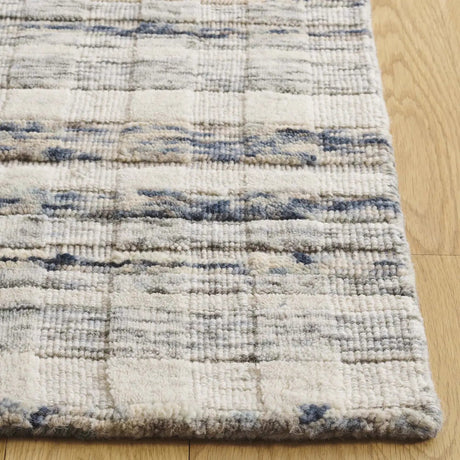 Safavieh Element 4'-0" x 6'-0" Rug in Navy / Ivory