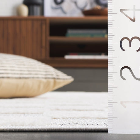 Safavieh Elmhurst Elh560A Ivory/Grey Rug - Safavieh - elh560a - 7r