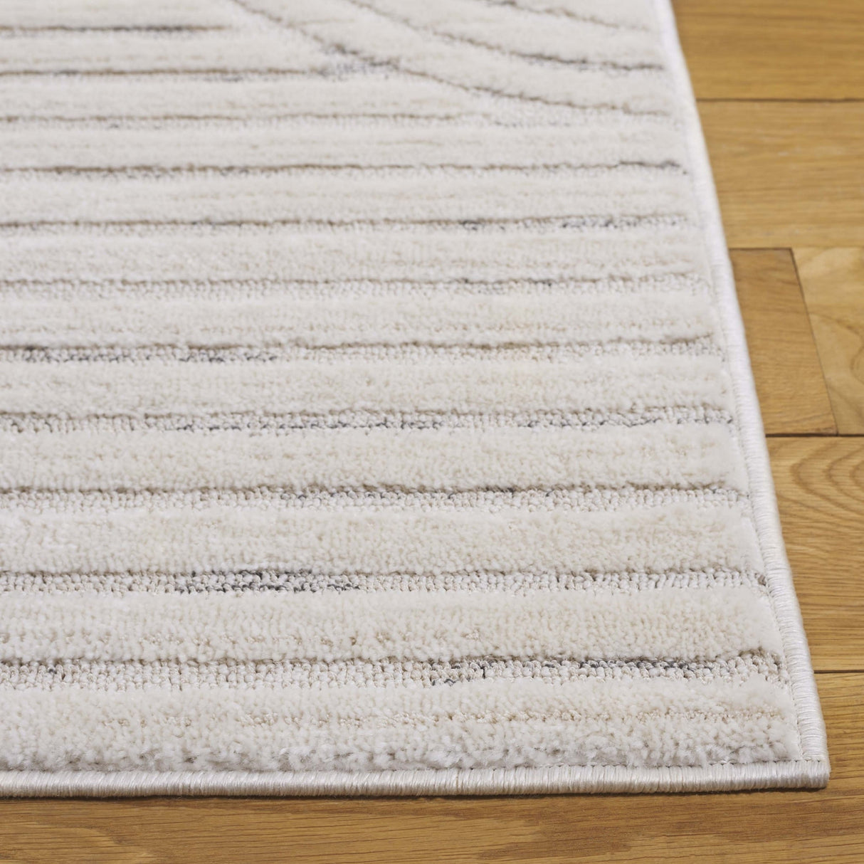 Safavieh Elmhurst Elh562A Ivory/Grey Rug - Safavieh - elh562a - 7r