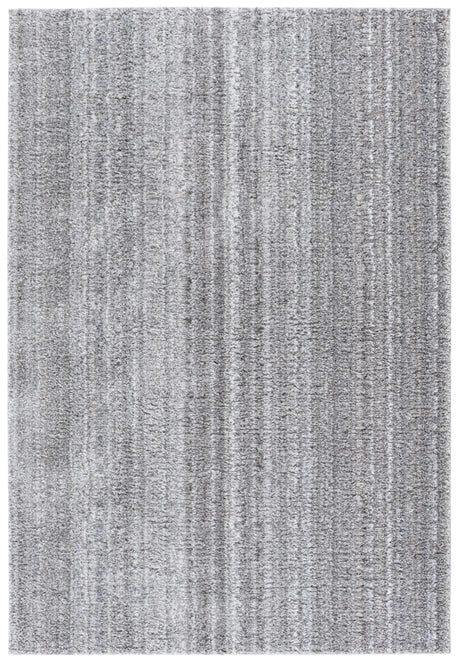 Safavieh Everett Shag 4'-0" x 6'-0" Rug in Grey / Beige