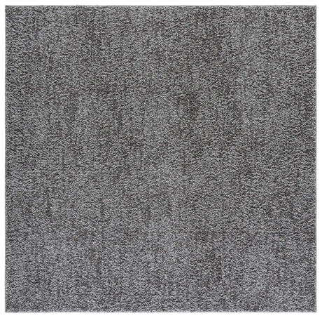 Safavieh Everett Shag 6'-7" x 6'-7" Rug in Grey