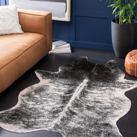 Safavieh Faux Cow Hide Fch201B Beige/Black Rug - Safavieh - fch201b - 45