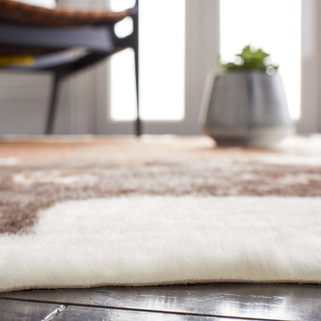Safavieh Faux Cow Hide Fch202A Ivory/Dark Brown Rug - Safavieh - fch202a - 45