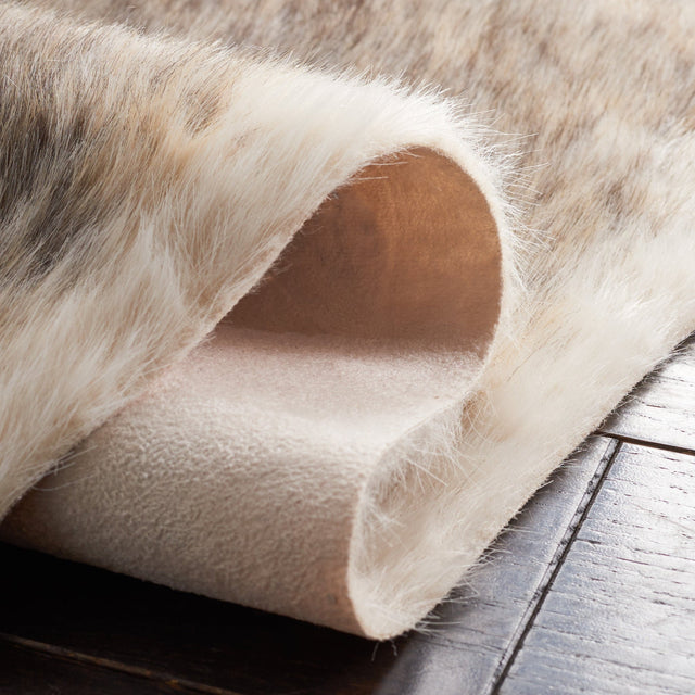 Safavieh Faux Cow Hide Fch203F Grey/Ivory Rug - Safavieh - fch203f - 45