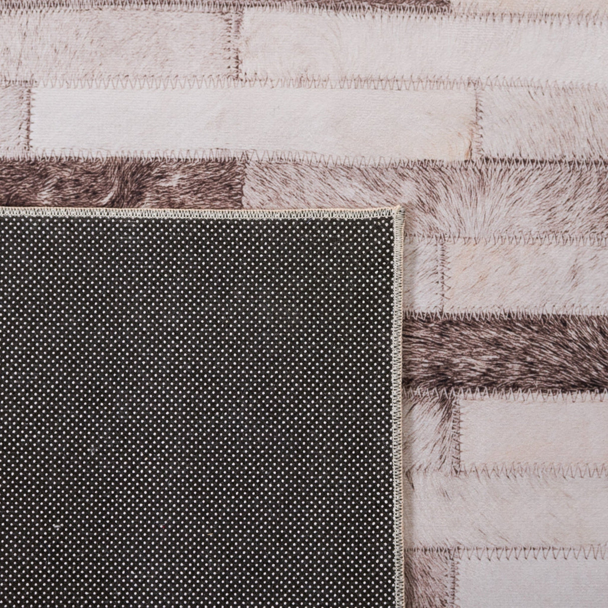Safavieh Faux Hide Fah500B Beige/Brown Rug - Safavieh - fah500b - 3
