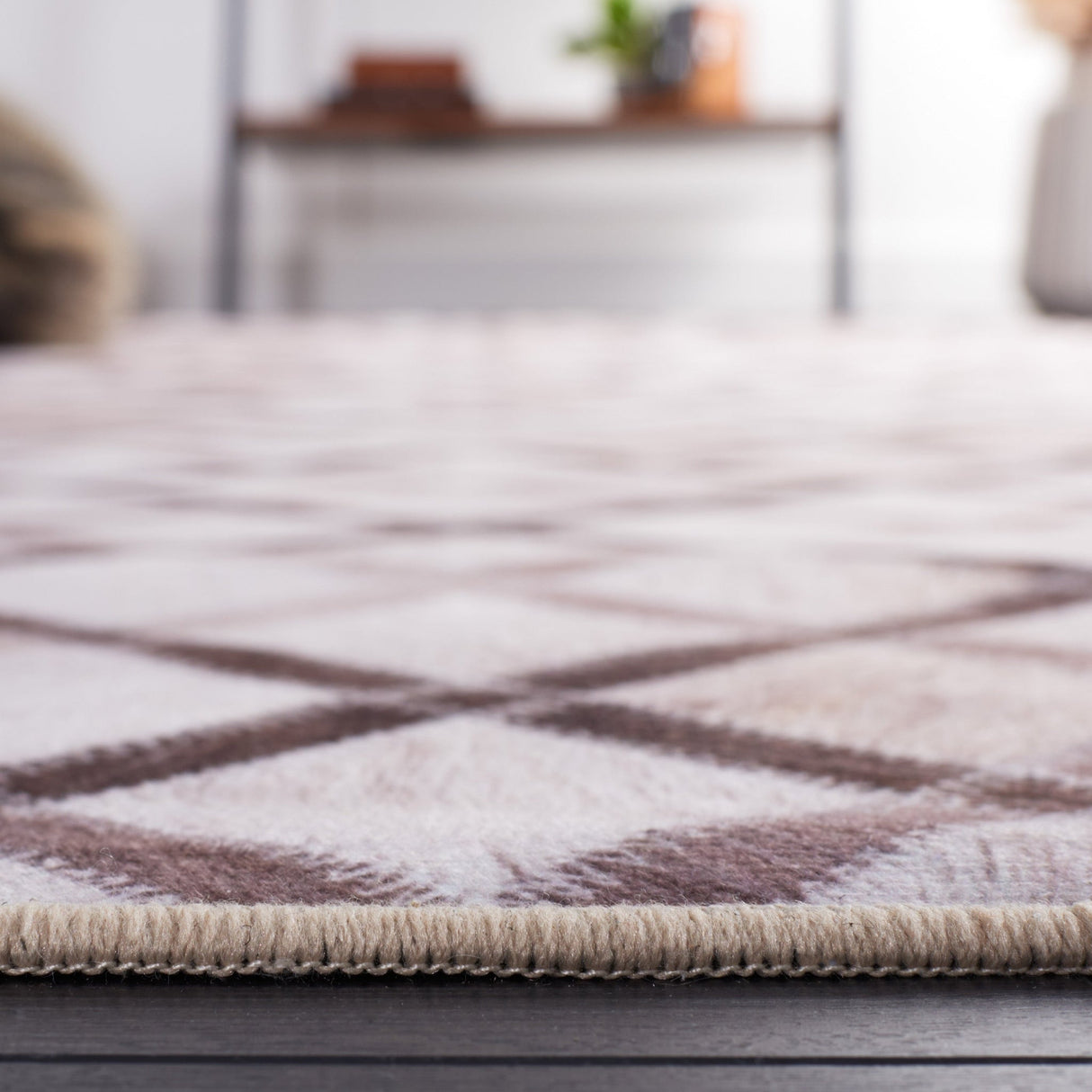 Safavieh Faux Hide Fah545A Beige/Brown Rug - Safavieh - fah545a - 3