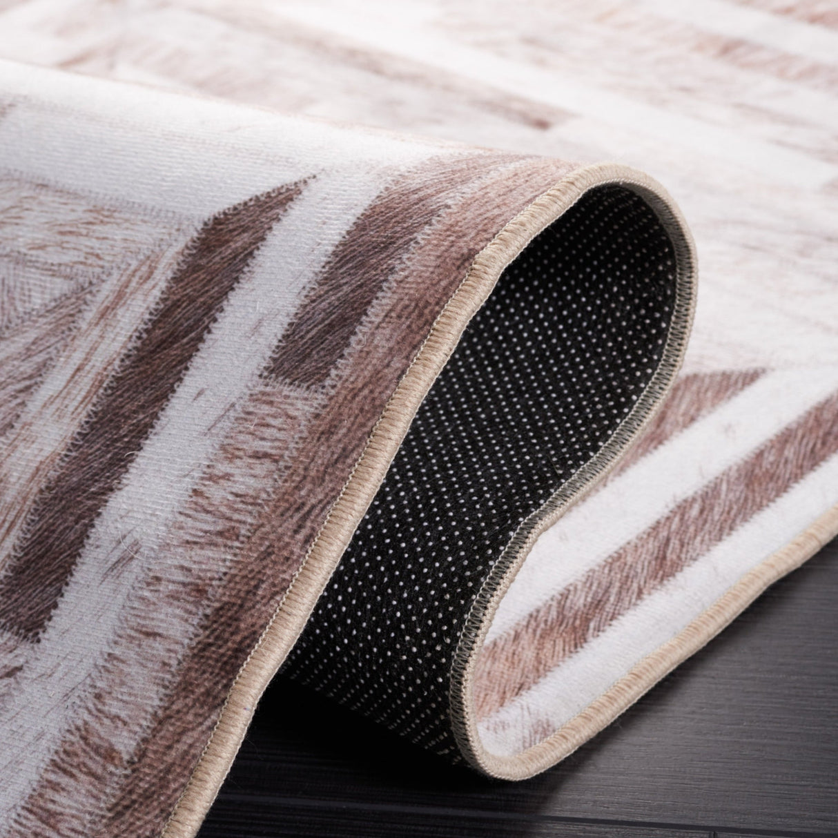 Safavieh Faux Hide Fah549A Beige/Brown Rug - Safavieh - fah549a - 3