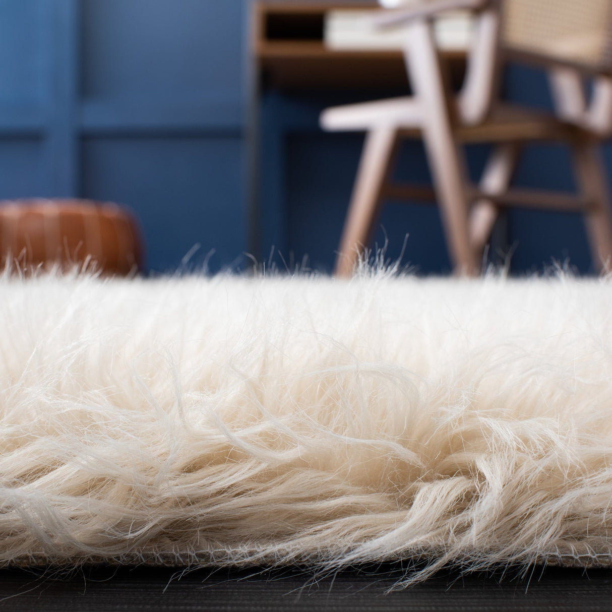 Safavieh Faux Sheep Skin Fss115K Beige Rug - Safavieh - fss115k - 2