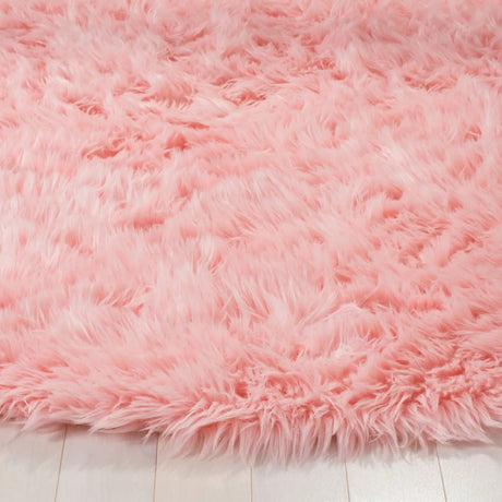 Safavieh Faux Sheep Skin 5'-0" x 5'-0" Rug in Pink