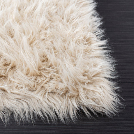 Safavieh Faux Sheep Skin Fss235K Beige Rug - Safavieh - fss235k - 6r