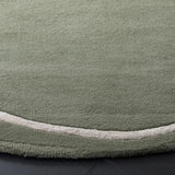 Safavieh Fifth Avenue 6'-0" x 6'-0" Rug in Sage Green / Ivory