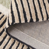 Safavieh Fifth Avenue 5'-0" x 8'-0" Rug in Sage / Black