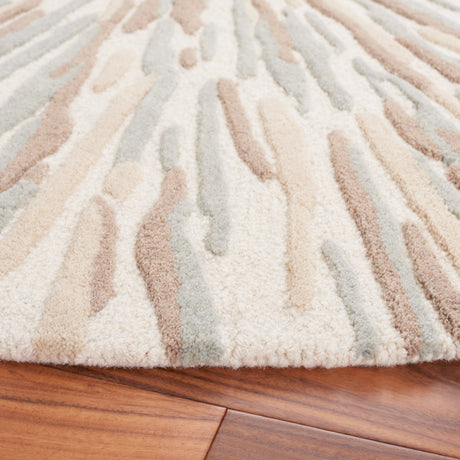 Safavieh Fifth Avenue Ftv109A Ivory/Grey Rug - Safavieh - ftv109a - 3r