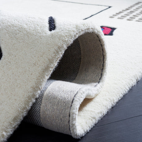 Safavieh Fifth Avenue Ftv125A Ivory/Blue Rug - Safavieh - ftv125a - 29
