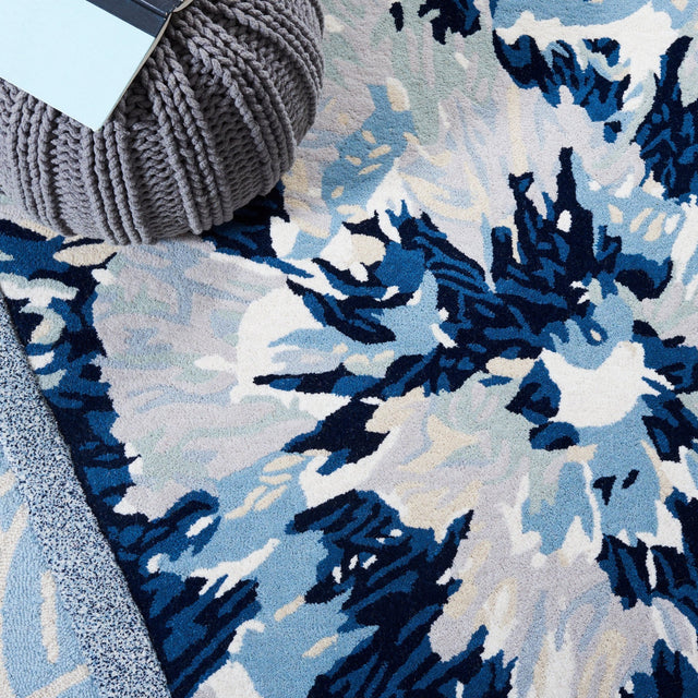 Safavieh Fifth Avenue Ftv127N Light Blue/Navy Rug - Safavieh - ftv127n - 4