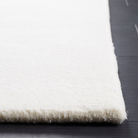 Safavieh Fifth Avenue Ftv128A Ivory Rug - Safavieh - ftv128a - 3