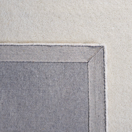 Safavieh Fifth Avenue Ftv129G Ivory/Grey Rug - Safavieh - ftv129g - 5r