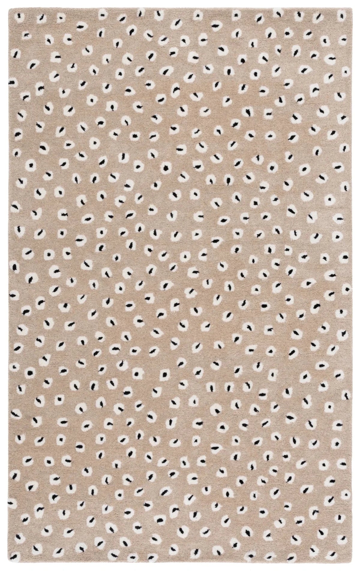 Safavieh Fifth Avenue 4'-0" x 6'-0" Rug in Beige / Ivory