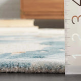 Safavieh Fifth Avenue 4'-0" x 6'-0" Rug in Beige / Teal
