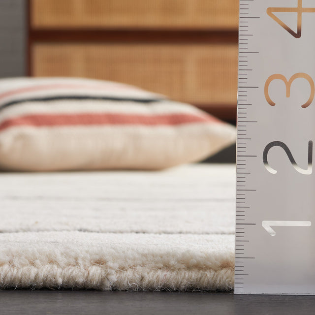 Safavieh Fifth Avenue Ftv602F Ivory/Grey Rug - Safavieh - ftv602f - 28
