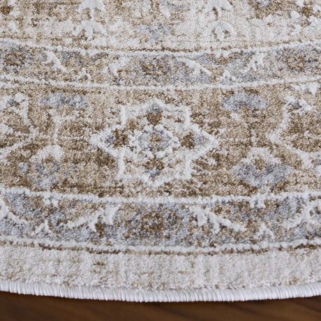 Safavieh Finley 6'-7" x 6'-7" Rug in Beige / Ivory