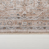 Safavieh Finley 4'-0" x 6'-0" Rug in Beige / Ivory