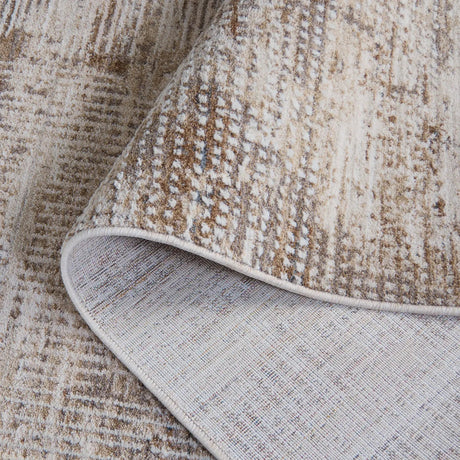 Safavieh Finley Modern 4'-0" x 6'-0" Rug in Ivory / Beige