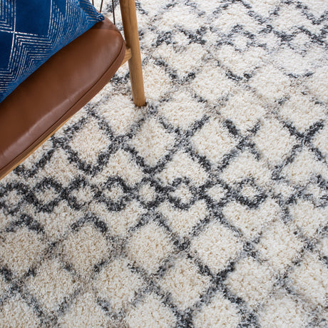 Safavieh Fontana Shag Fnt845A Ivory/Grey Rugs - Safavieh - fnt845a - 7r
