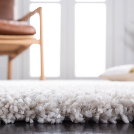 Safavieh Fontana Shag Fnt881A Ivory/Grey Rugs - Safavieh - fnt881a - 7r