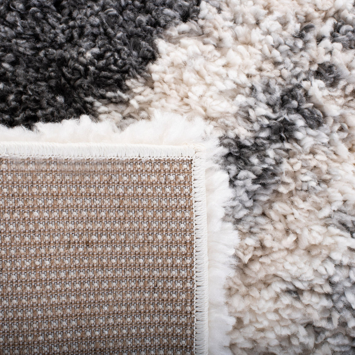 Safavieh Fontana Shag Fnt896F Grey/Ivory Rugs - Safavieh - fnt896f - 7r