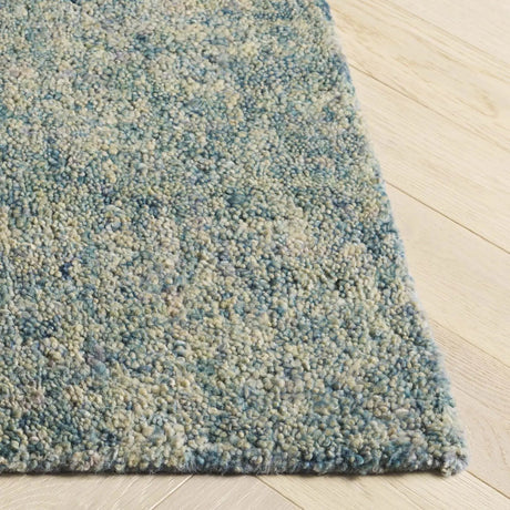 Safavieh Gabbeh 4'-0" x 6'-0" Rug in Light Blue / Beige