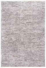 Safavieh Garnet 5'-3" x 7'-6" Rug in Grey / Ivory