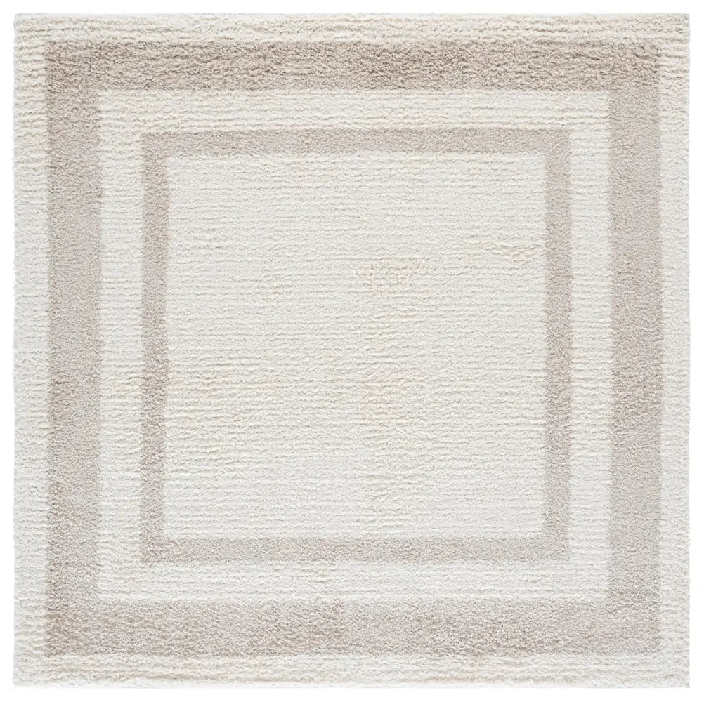 Safavieh Gemma Shag 6'-7" x 6'-7" Rug in Ivory / Beige
