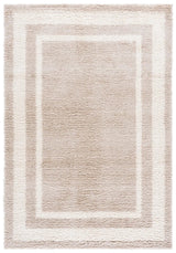 Safavieh Gemma Shag 5'-3" x 7'-6" Rug in Beige / Ivory