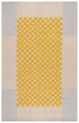 Safavieh Genre 4'-0" x 6'-0" Rug in Gold / Beige