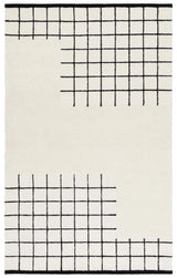 Safavieh Genre 4'-0" x 6'-0" Rug in Ivory / Black