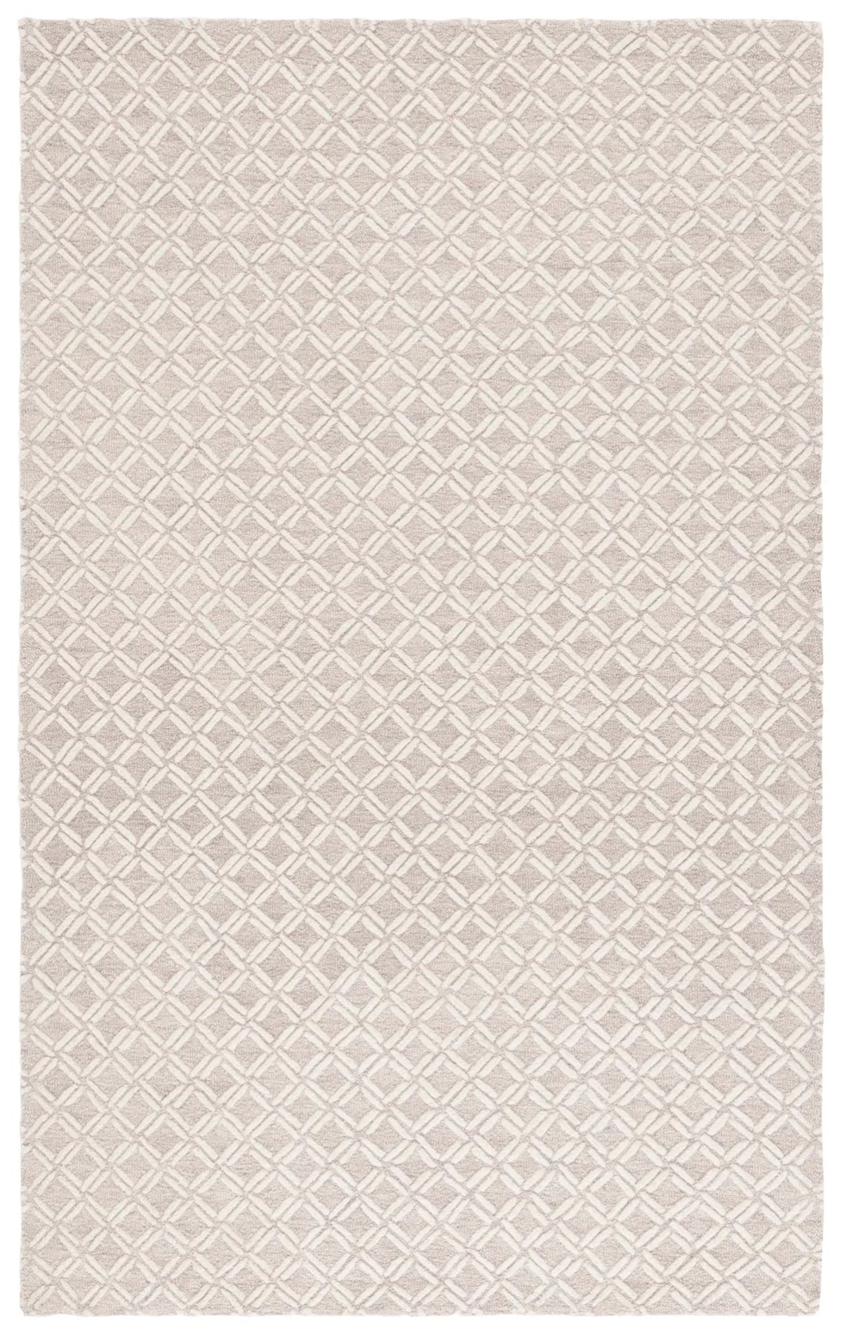 Safavieh Genre 4'-0" x 6'-0" Rug in Beige / Ivory