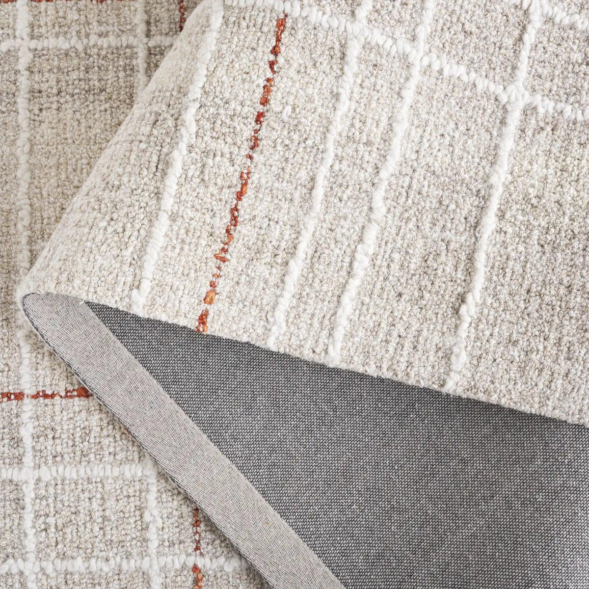 Safavieh Genre 4'-0" x 6'-0" Rug in Beige / Rust