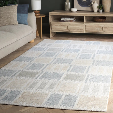 Safavieh Genre 4'-0" x 6'-0" Rug in Beige / Grey