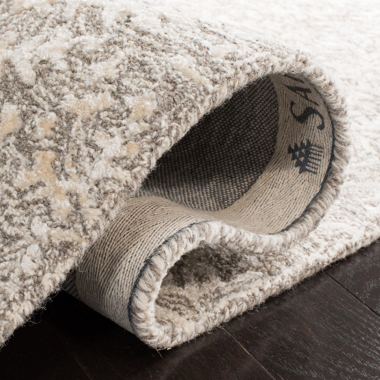 Safavieh Glamour Glm117C Grey/Ivory Rug - Safavieh - glm117c - 5