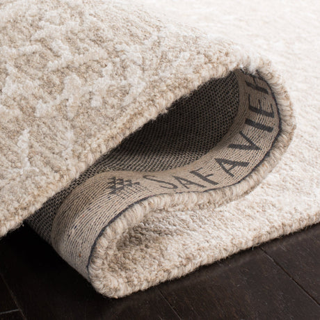 Safavieh Glamour Glm117F Beige/Ivory Rug - Safavieh - glm117f - 5