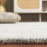 Safavieh Glamour 4'-0" x 6'-0" Rug in Blue / Beige