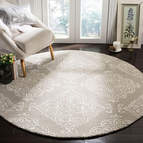 Safavieh Glamour Glm568A Silver/Ivory Rug - Safavieh - glm568a - 6sq