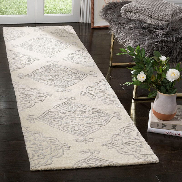 Safavieh Glamour Glm568C Ivory / Silver Rugs - Safavieh - glm568c - 6sq