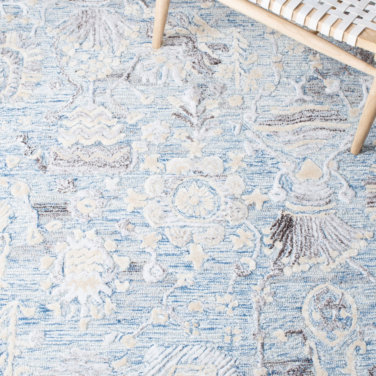 Safavieh Glamour Glm569M Light Blue/Ivory Rugs - Safavieh - glm569m - 6r