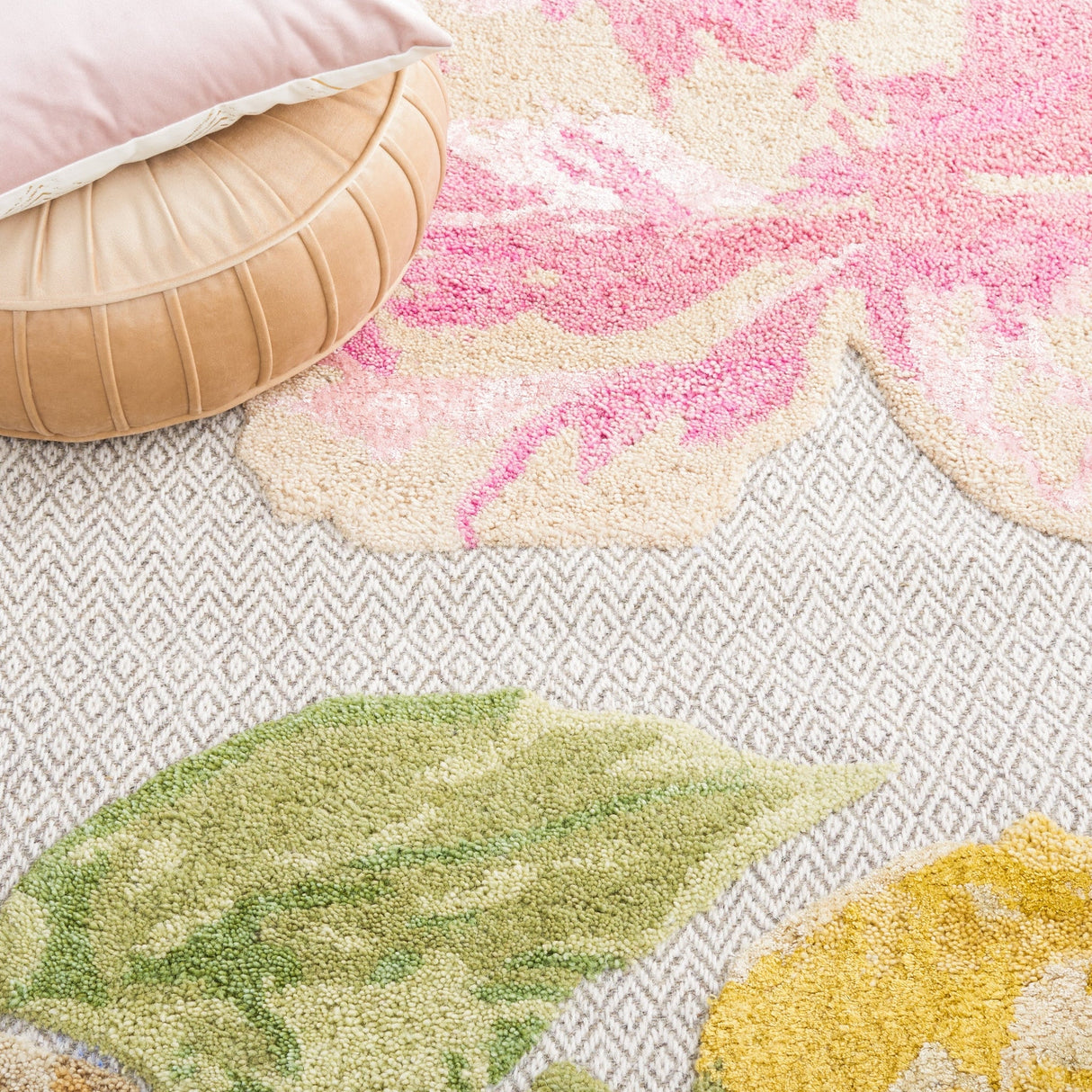 Safavieh Glamour Glm603U Pink/Grey Rug - Safavieh - glm603u - 6r