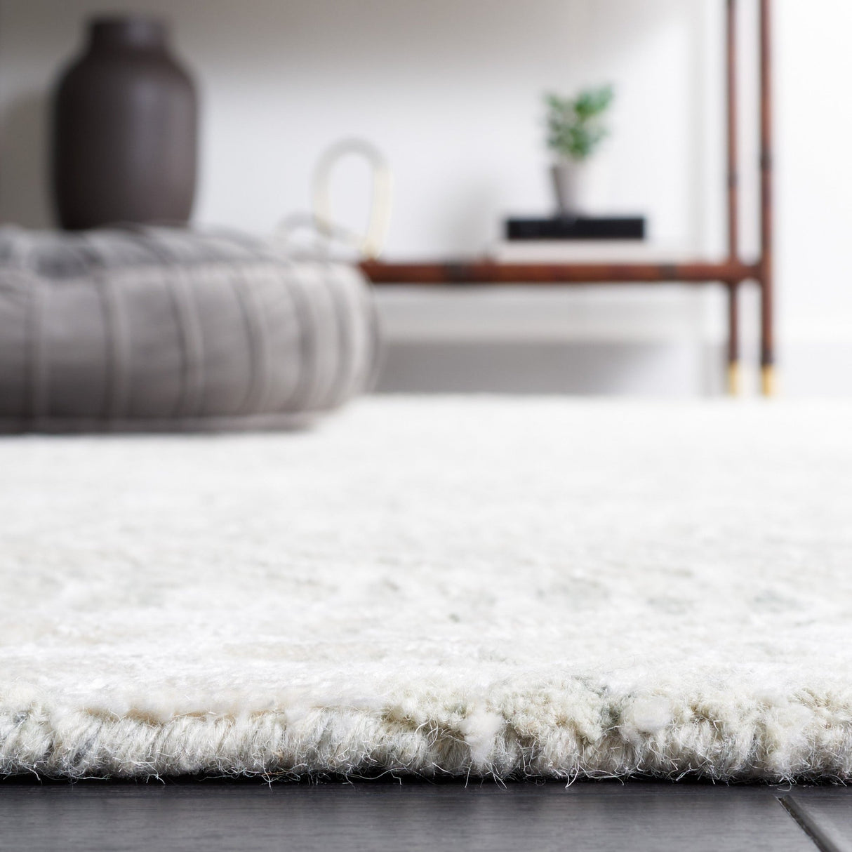 Safavieh Glamour Glm605F Grey/Ivory Rug - Safavieh - glm605f - 28