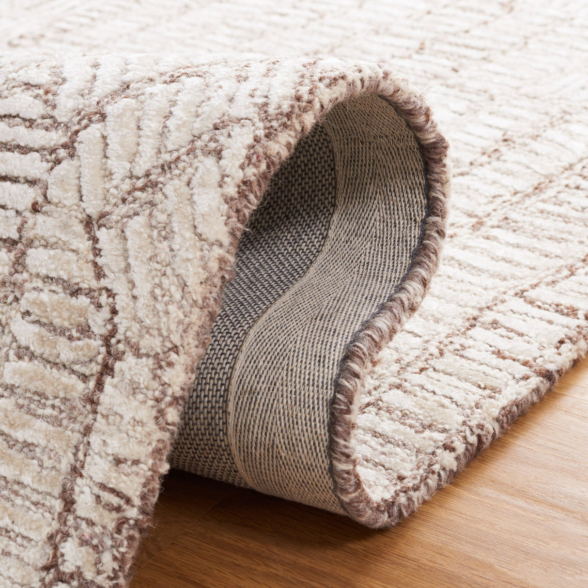 Safavieh Glamour Glm606T Brown/Ivory Rug - Safavieh - glm606t - 28